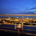 Seaview Apartments Oscar