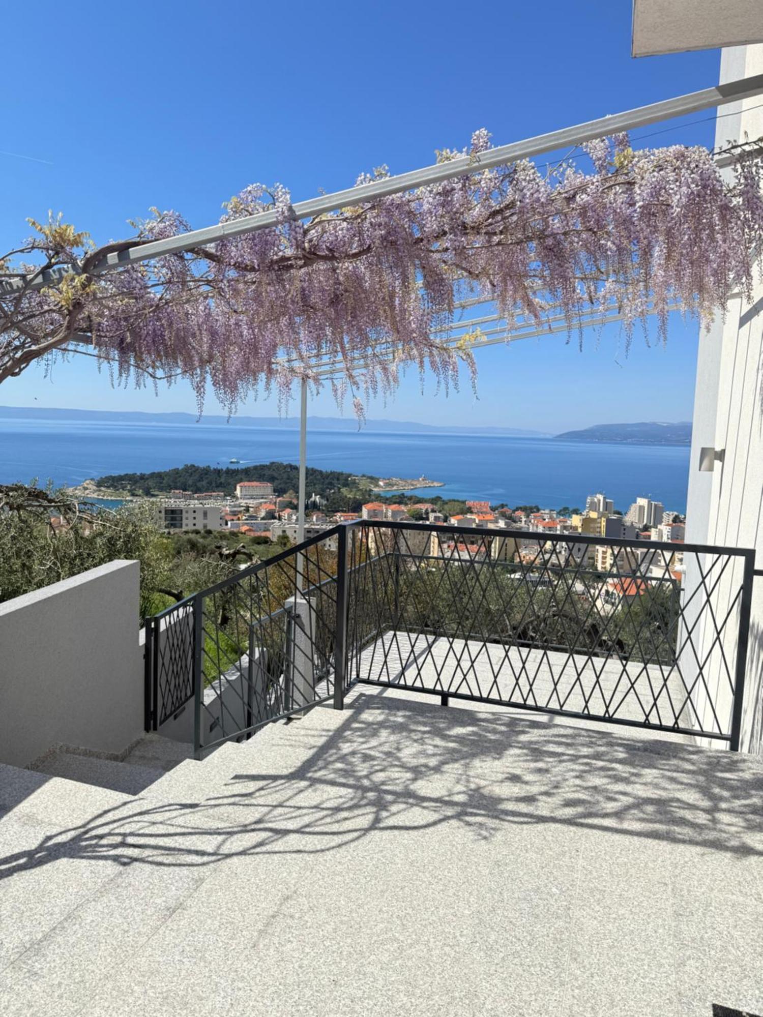 Seaview Oscar Apartman