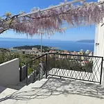 Seaview Apartments Oscar